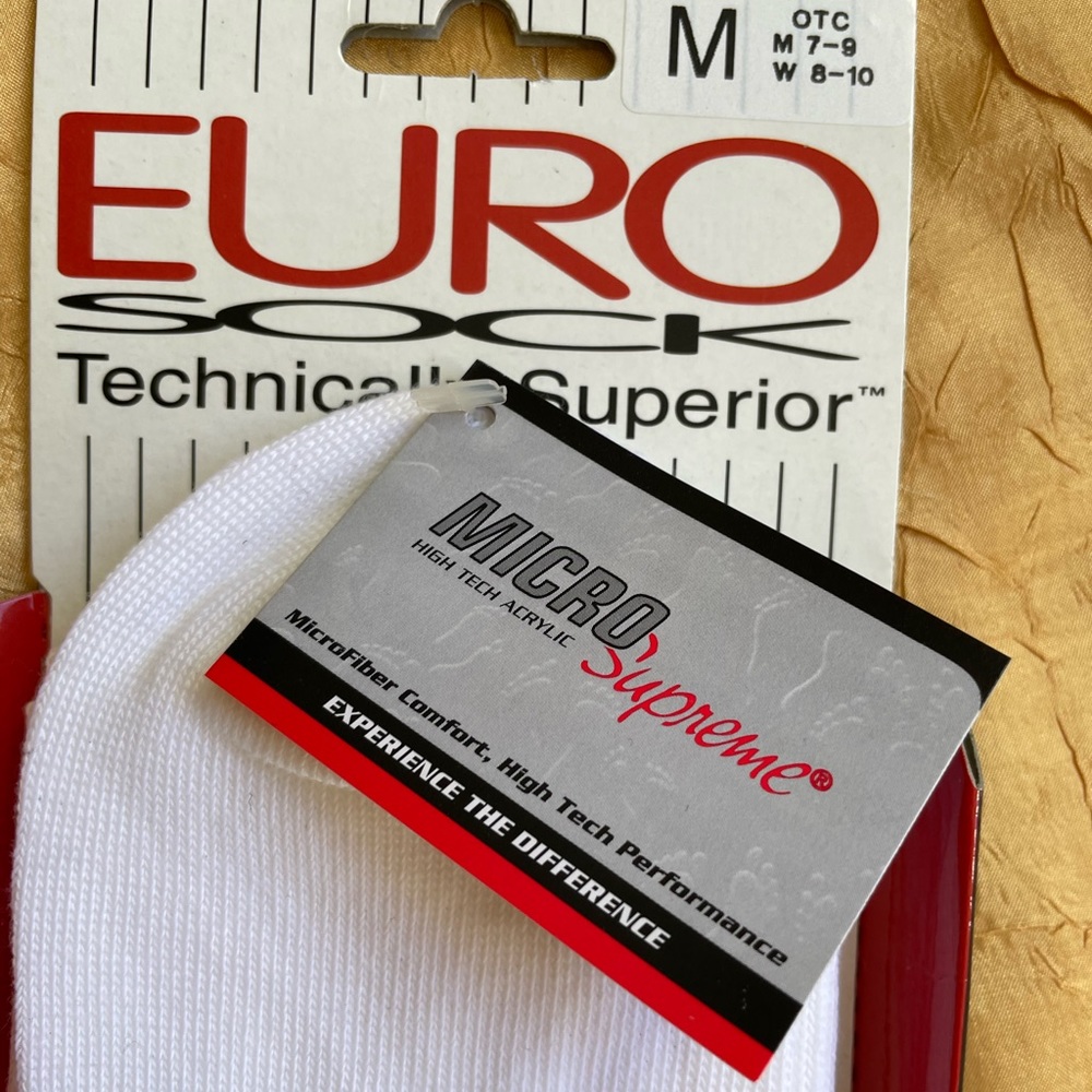 Ski socks or liner